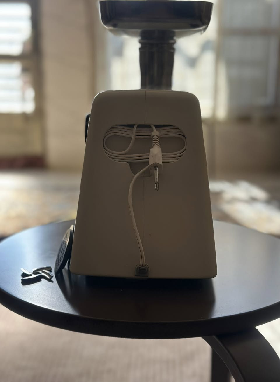 مثرامة لحم (ناشيونال) ياباني موديل (mk g20n)  550 واط نضافة عالية جدا ناعمة بالتشغيل جداا كاملة مع ملحقاتها (3 مصافي ناعم ووسط وخشن مع صانع كبة ) وكما واضح بالصورة 
من يرغب بالشراء يرجى مراسلة الصفحة


**إذا كنت صاحب هذا الإعلان وتريد حذفه لأي سبب، رجاءا أرسل رسالة إلى الدعم الفني**