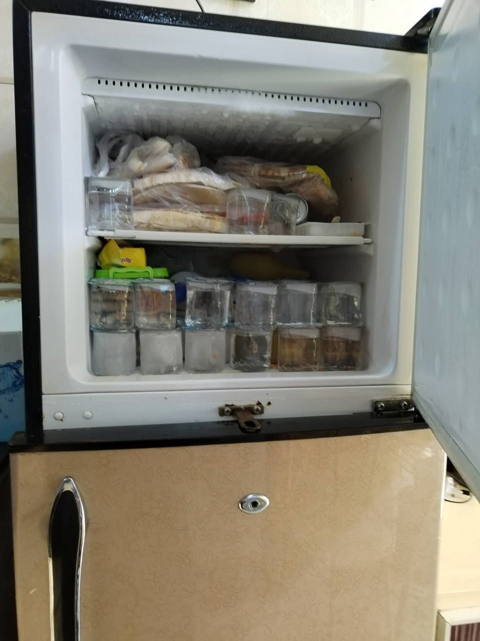 غراض منزل للبيع الشرطه الخامسة


**إذا كنت صاحب هذا الإعلان وتريد حذفه لأي سبب، رجاءا أرسل رسالة إلى الدعم الفني**