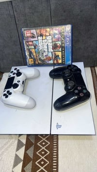 بلايستيشن ٤