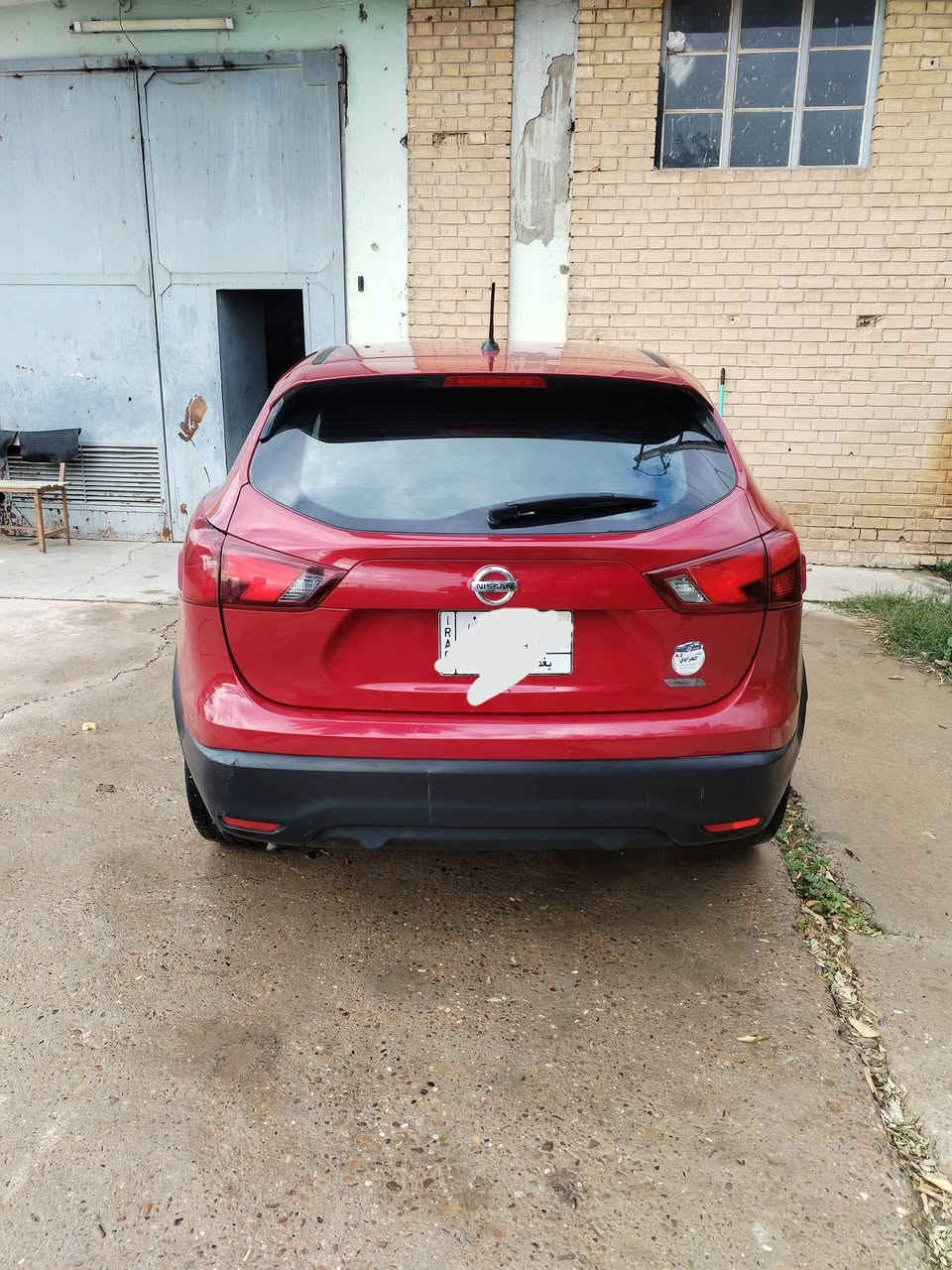 سلام عليكم نيسان روج 2017 رقم بغداد سعر 142 وبيهه مجال للأستفسار ***********
