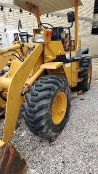 شفل كوماتسو 70 لبيع موديل 1998 اصل رقم انكليزي بغداد العنوان بغداد الش...