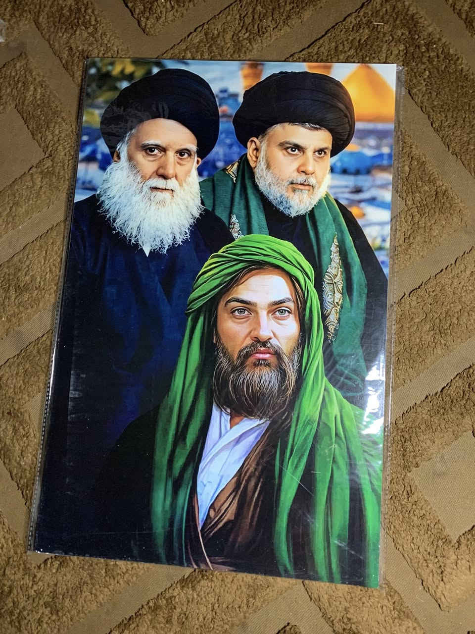 سلام عليكم
صور للبيع 

الكبيره ب 8

الصغيره بألفين ونص ثنين بخمسه 

لصغيره كلش بخمسميه 

ممتواجد فيس 

***********

@إشارة
