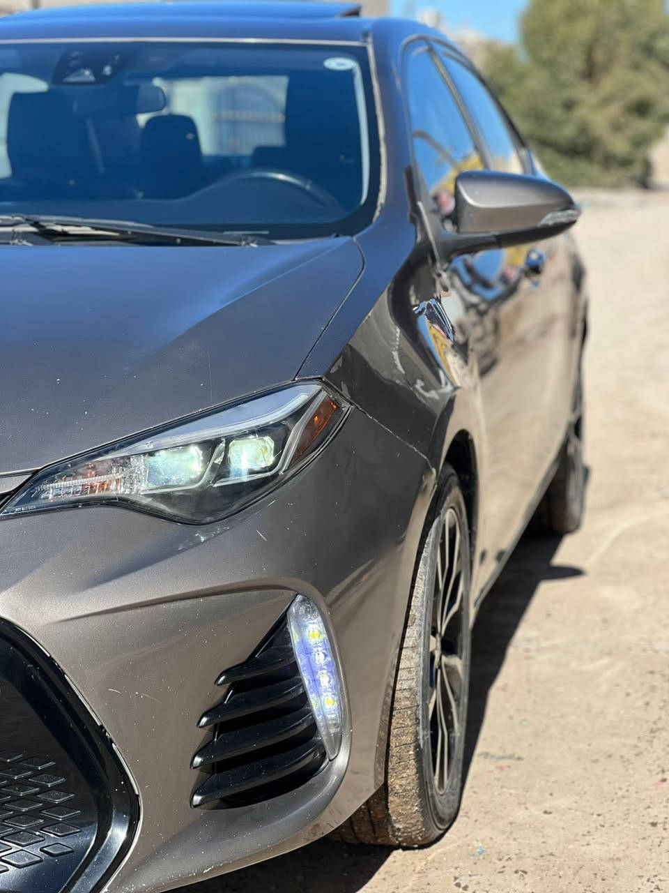 السلام عليكم مكلف بالنشر التواصل على الرقم التالي ***********
مواصفات السيارة كورلا ٢٠١٧  فول مواصفات  شفتات تحكمات لايتات زنون  حادثها فقط بنيد نفسه مصبوغ السعر 142 وبيها مجال
