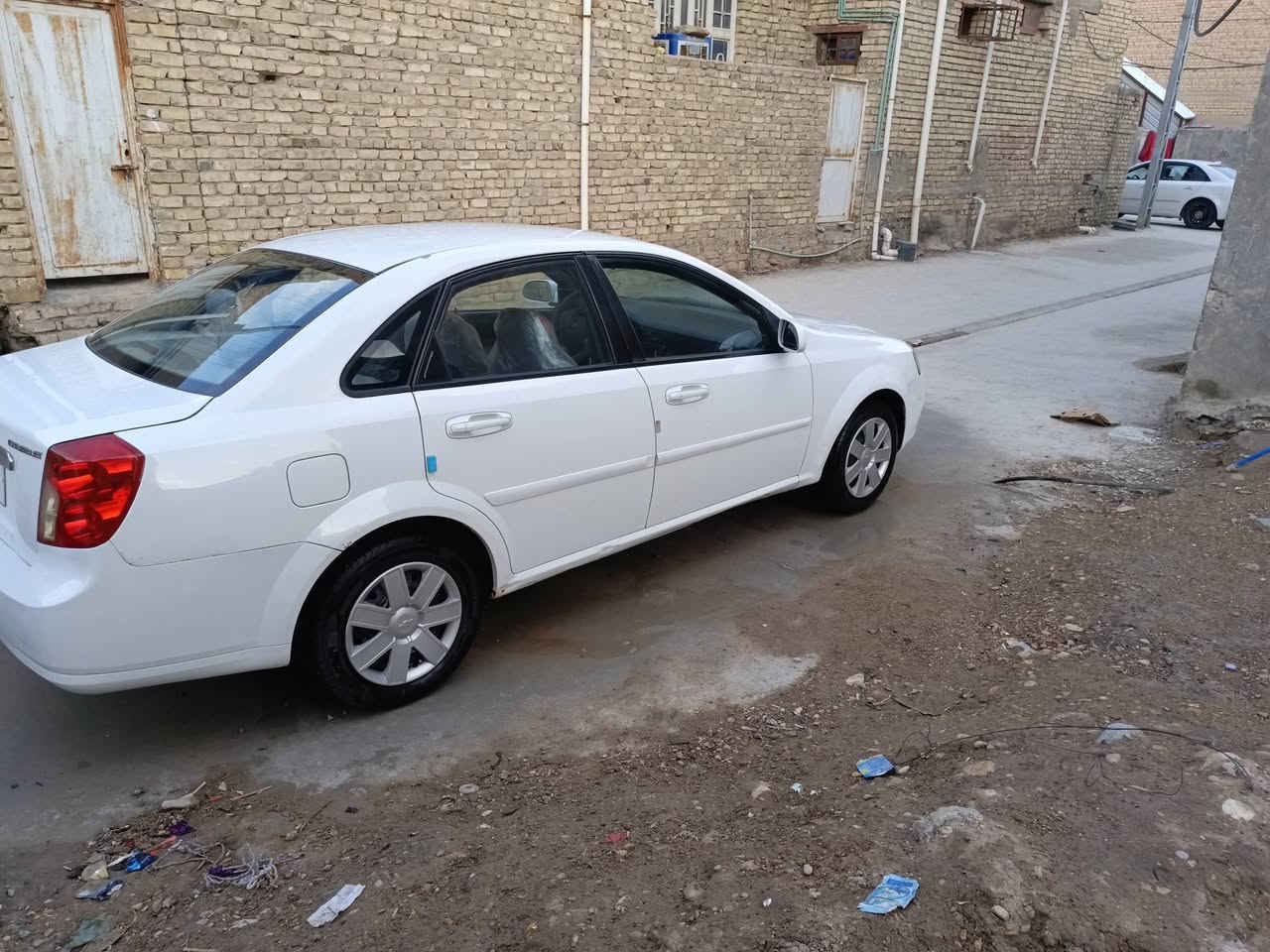 تحيه طيبه السلام عليكم 
 اوبترة 2011
 سيارة جدا نظيفه  
باسمي مشروع وطني سنويه جديد 
فقط جاملغ الامامي بي صبغ 
باقي مكفول 
تخم تاير مكينه كير صدر جديد 
السعر 78 وبيه مجال 
***********
مكان واسط المركز
