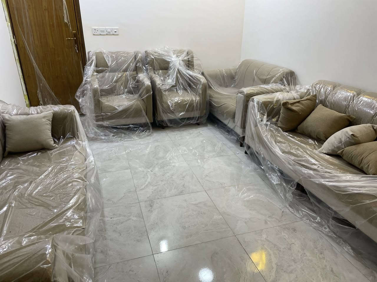 تخم قنفات 10 مقاعد غير مستخدم أبداً السعر 600 الف بي مجال المكان بغداد حي الجهاد


**إذا كنت صاحب هذا الإعلان وتريد حذفه لأي سبب، رجاءا أرسل رسالة إلى الدعم الفني**