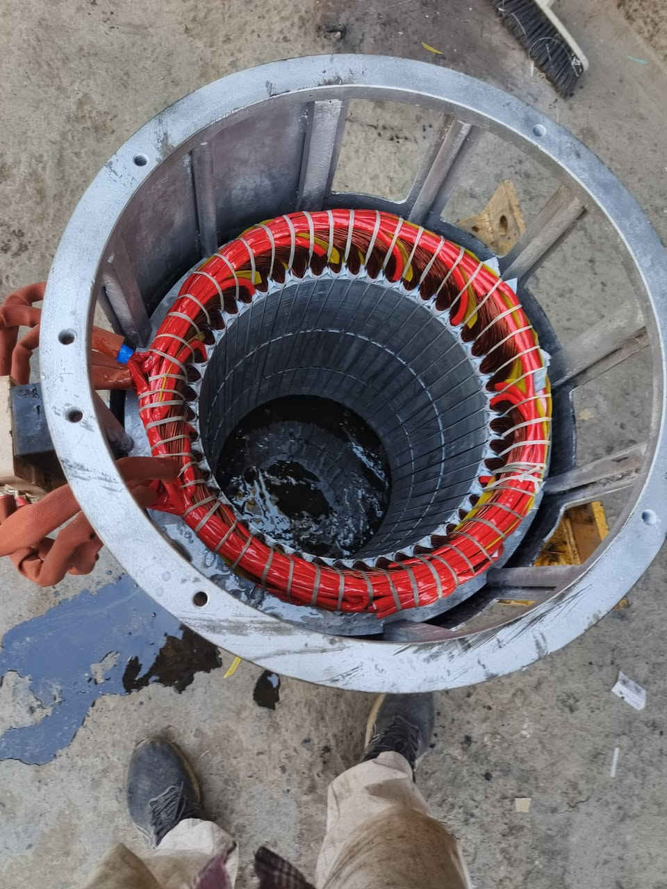 السلام عليكم ورحمه الله وبركاته....
ورشة الصادق 
مستعدون للف وتصليح كافة رؤوس التوليد والمولدات  والماطورات الصناعية وعمل موقعيا مع الضمان لمدة 6 اشهر 
رقم الهاتف ..... المهندس 

***********
***********
