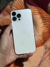 ايفون 13 برو ماكس ذاكرة 1T بطارية 88 نظافتة 100/100 مبدل شاشة فقط ولبا...