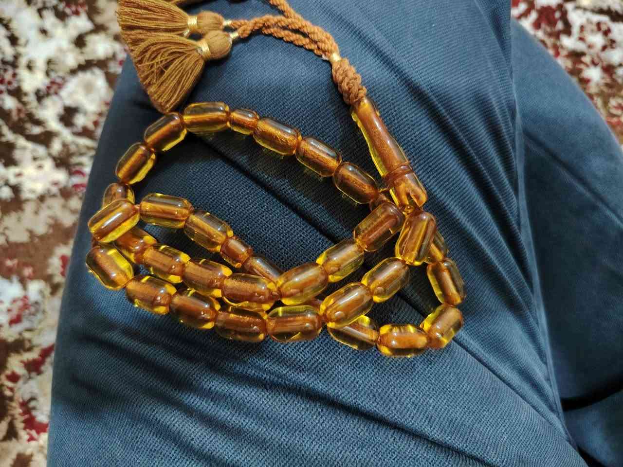 سبحة سندلس ألماني شغل بيت عنوز قديمة ونضيفة سعرها ٧٠ الف ماعندي توصيل مكاني بغداد ***********
