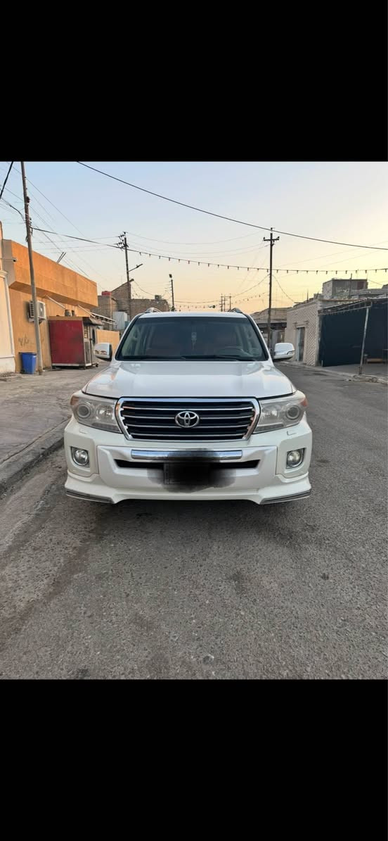 السلام عليكم لاندكروز ٢٠١٣ فطيم خليجي محرك 8 سلندر ٤٦٠٠ بيها بارد باب جهة السايق  السعر ٣٣٠ رقم بصرة المكان بصرة المعقل *********** البصرة, العراق
