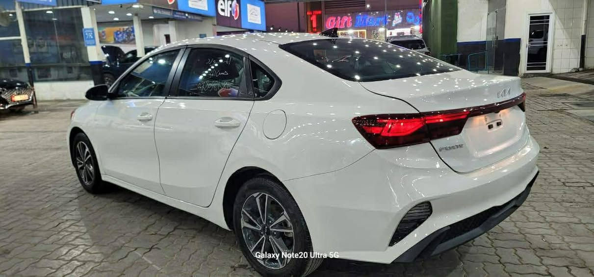 السلام عليكم
كيا فورتي 24 
حادثه صفحه صبغ اثر شخط
بدون ايرباك 
 رقم شهدا ذي قار 
السعر 155وبيه مجال 
ماشيه: 26
المكان ;ذي قار 
الاستفسار ***********
