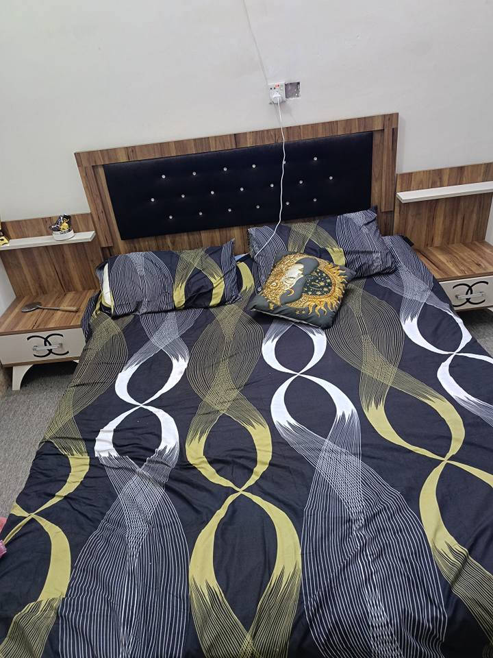 غراض مال بيت للبيع الكاونتر 200 غرفت النوم 200 الطباخ 110 الغساله 45 التنور 30 شرط قفل السعار رقم *********** كركوك, العراق
