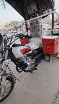 ستوته فحل موديل 18شادلها محرك24للبيع السعرمليون وربع 250وبيها مجال مان...