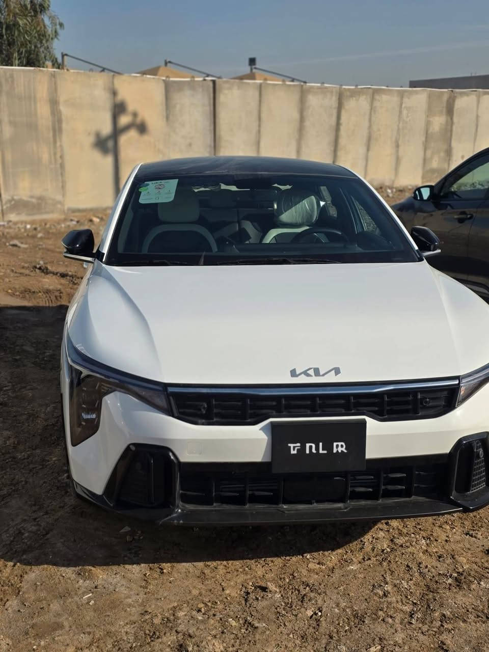 السلام عليكم k4 خليجي جيتي لاين موديل 2025 السياره فول مواصفات محرك 2000 دوش ضمان الدوليه بيها 12 تبديله دهن وبيها صيانه سنه مجانيه عل طريق ماشيه 200 كيلو فقط رقم بغداد السعر 33 مليون وبيها مجال قليل للاستفسار خاص او الاتصال ***********
