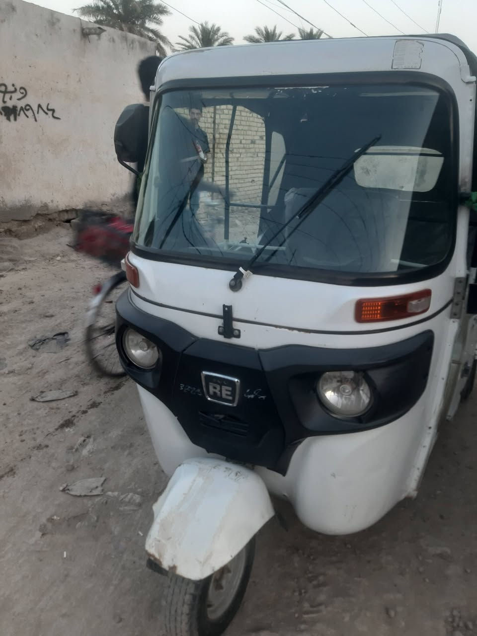 السلام عليكم تكتك لبيع موديل 21 رقم كربلاء السعر6100 أو بيها مجال  العنوان بابل حمزه الغربي ‏‪***********‬‏
