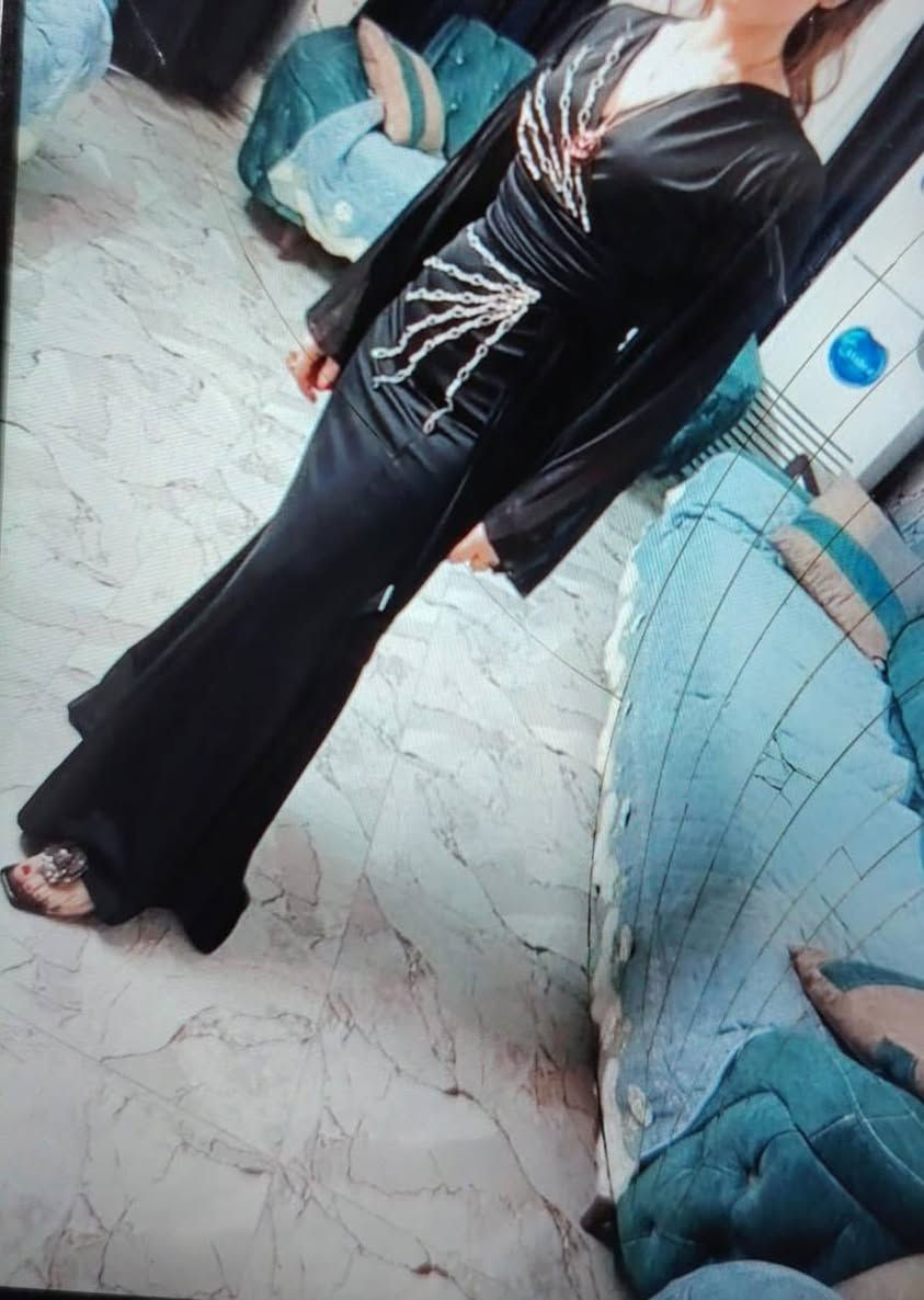 سلام عليكم بنات عندي هاذا فستاني للبيع


**إذا كنت صاحب هذا الإعلان وتريد حذفه لأي سبب، رجاءا أرسل رسالة إلى الدعم الفني**