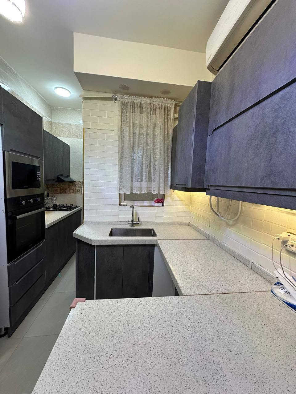 🏡 شقة للإيجار – بغداد / الأعظمية
📍 العنوان: الأعظمية – شارع الضباط، بناية الغيث، مقابل جامع العساف.

🔹 المساحة: 114 م²
🔹 الطابق: الثالث (خلفية)
🔹 مؤثثة بالكامل
🔹 موقع هادئ ومميز وقريب من جميع الخدمات.
🔹 مناسبة للعوائل.

📞 للاستفسار والتواصل:
***********

نسعد بالإجابة عن جميع الاستفسارات، وأهلًا وسهلًا بالجميع.
