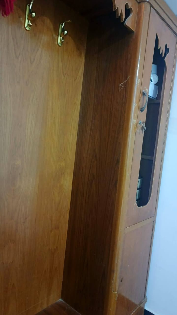 السلام عليكم
زاويه للبيع سعرها25 وبيها مجال للاتصال ع واساب  780 796 5676


**إذا كنت صاحب هذا الإعلان وتريد حذفه لأي سبب، رجاءا أرسل رسالة إلى الدعم الفني**