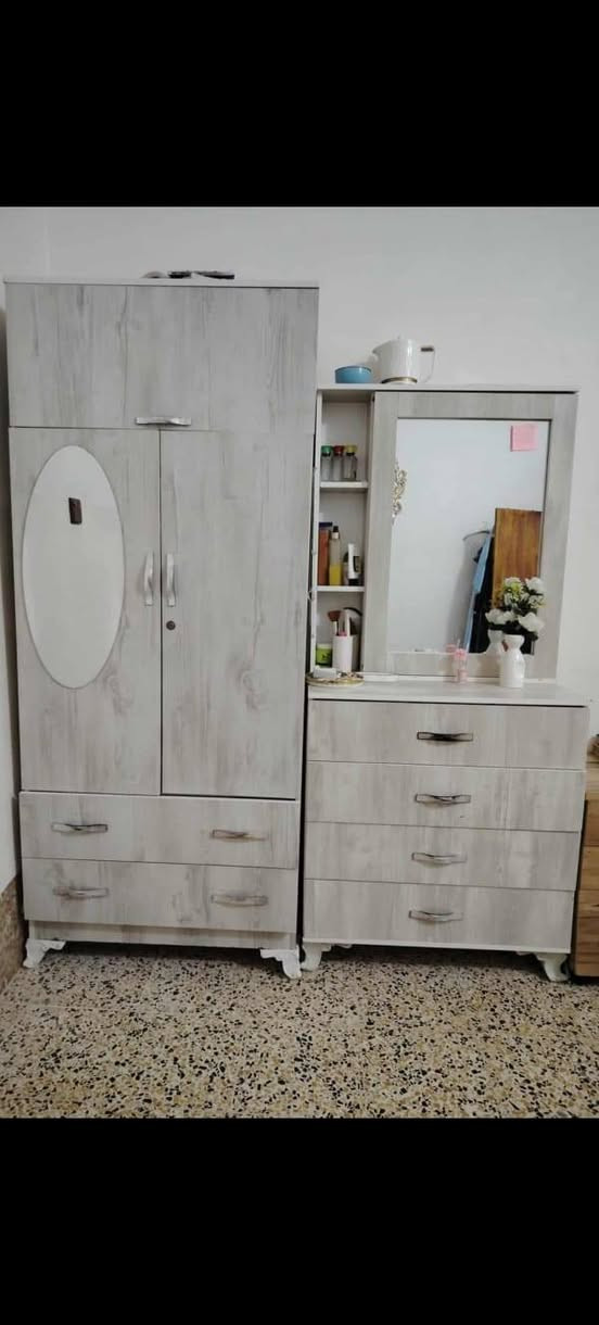 للبيع ***********
