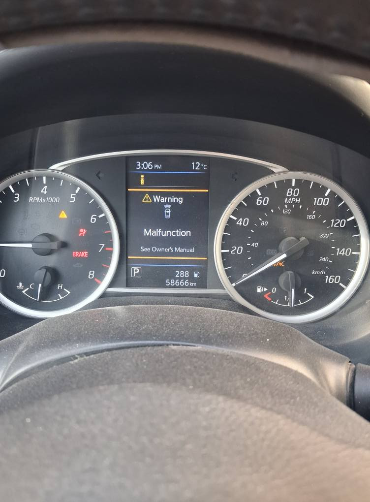 سنترا 19 وارد للبيع ماشيه 58 الف كم للاستفسار *********** رقم بابل موجوده بالنجف
