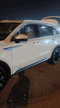 سورنتو موديل 2024 سته سلندر فول مواصفات ماعدى البانوراما ويل ٢٠ داتو شوب ماشيه50 الف السياره باسمي تحويل ثاني يوم,,,, ***********,,,,***********
