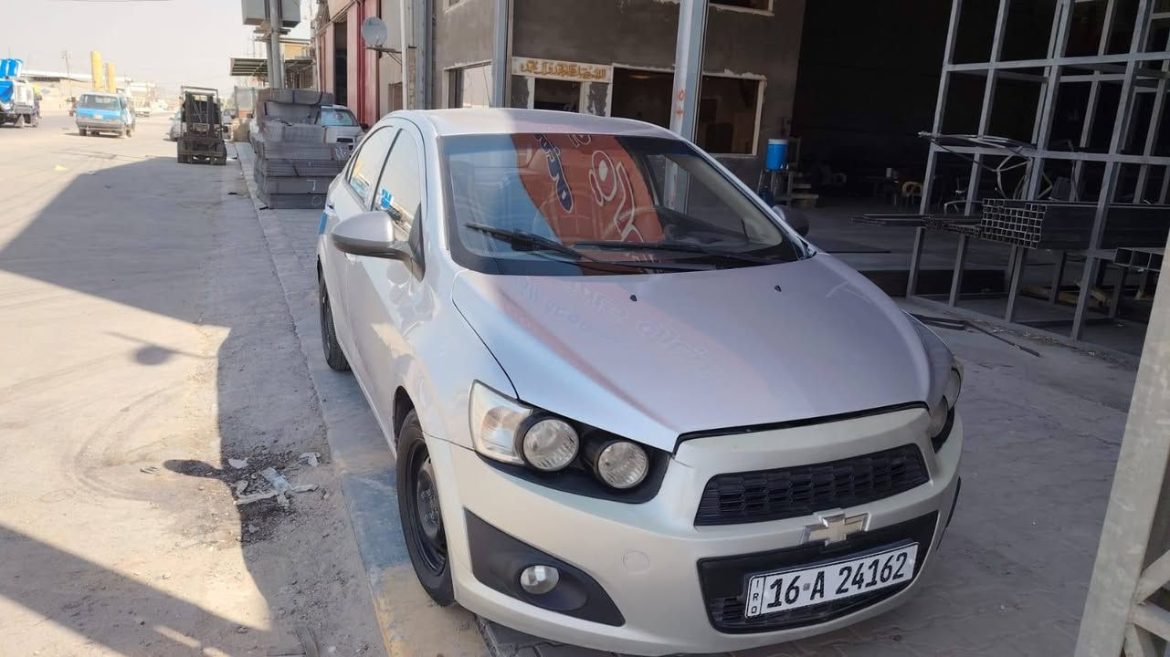 سونك موديل 2012 
رقم قادسيه مداور ثاني يوم 
مكينه وكير جديدات 
سعر 58 وبيها مجال
السياره نضافته احلى من الصور 

استفسار ***********

مكاني نجف
