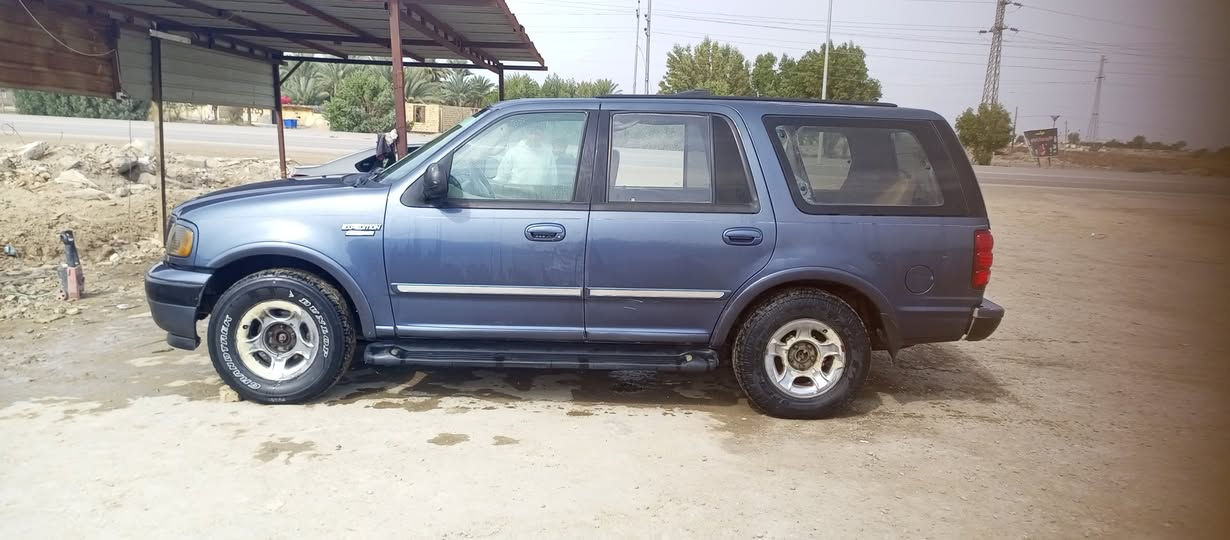 فورد اكسبدشن امريكي موديل 99 لون نيلي رقم اربيل جديد بأسمي سنوية لل 30 مداور بأي وقت جاهز
المكينة 8 سلندر مشروطة لا تبخير ولا تنقيص كذلك الكير تعليگ  الدشبول محدث 2012
السعر 70 بيها مجال بسيط جداً


**إذا كنت صاحب هذا الإعلان وتريد حذفه لأي سبب، رجاءا أرسل رسالة إلى الدعم الفني**