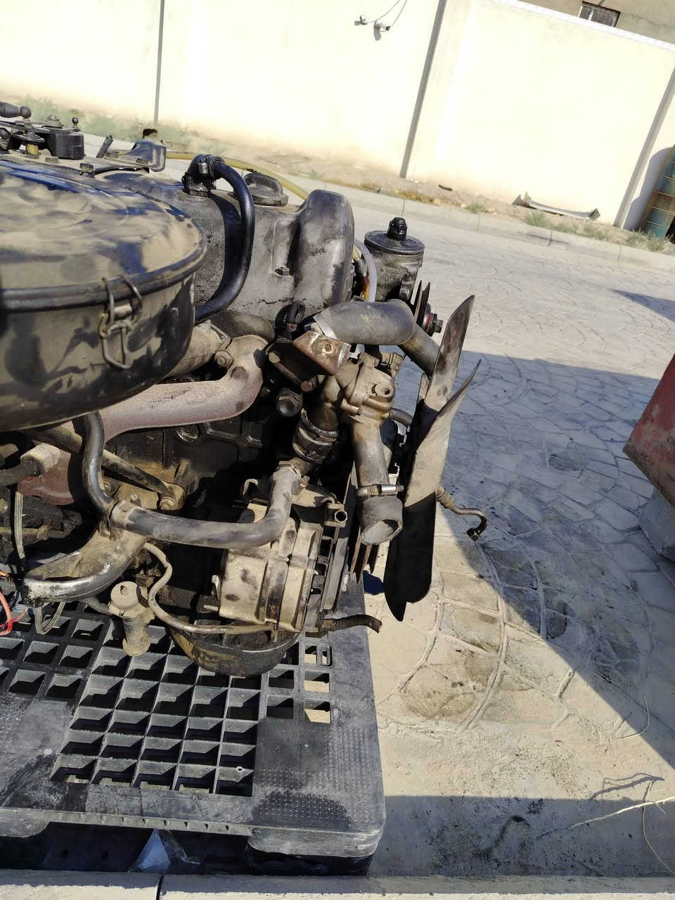 سلام عليكم مكينه وكير خمسه بستم كاز عادي مو سوبر مكفول رايدها ٩ ورقات مكان بغداد أبو غريب ***********
