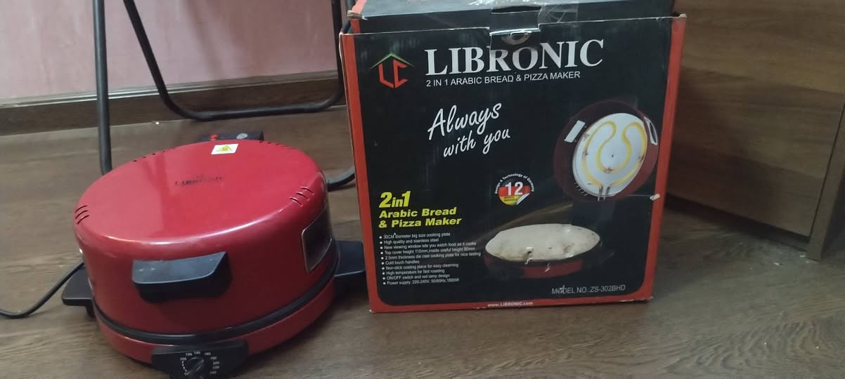 للبيع خبازة كهربائية وصانعة بيتزا من ماركة Libronic الأصلية، موديل (ZS-302BHD). الجهاز ممتاز جداً لعمل الخبز العربي، خبز العروق، اللحم بعجين، البيتزا، والمعجنات.
للبيع خبازة كهربائية وصانعة بيتزا من ماركة Libronic الأصلية، موديل (ZS-302BHD). الجهاز ممتاز جداً لعمل الخبز العربي، خبز العروك، اللحم بعجين، البيتزا، والمعجنات. هذا الجهاز يشتغلن بيه الهيترات الفوك والجوه ما بيه دكمة ثانية تفصل الفوك عن الجوه، فمن تشغل، شغلهم ثنينهم سوا. سعر 60 قفل العنوان بغداد


**إذا كنت صاحب هذا الإعلان وتريد حذفه لأي سبب، رجاءا أرسل رسالة إلى الدعم الفني**