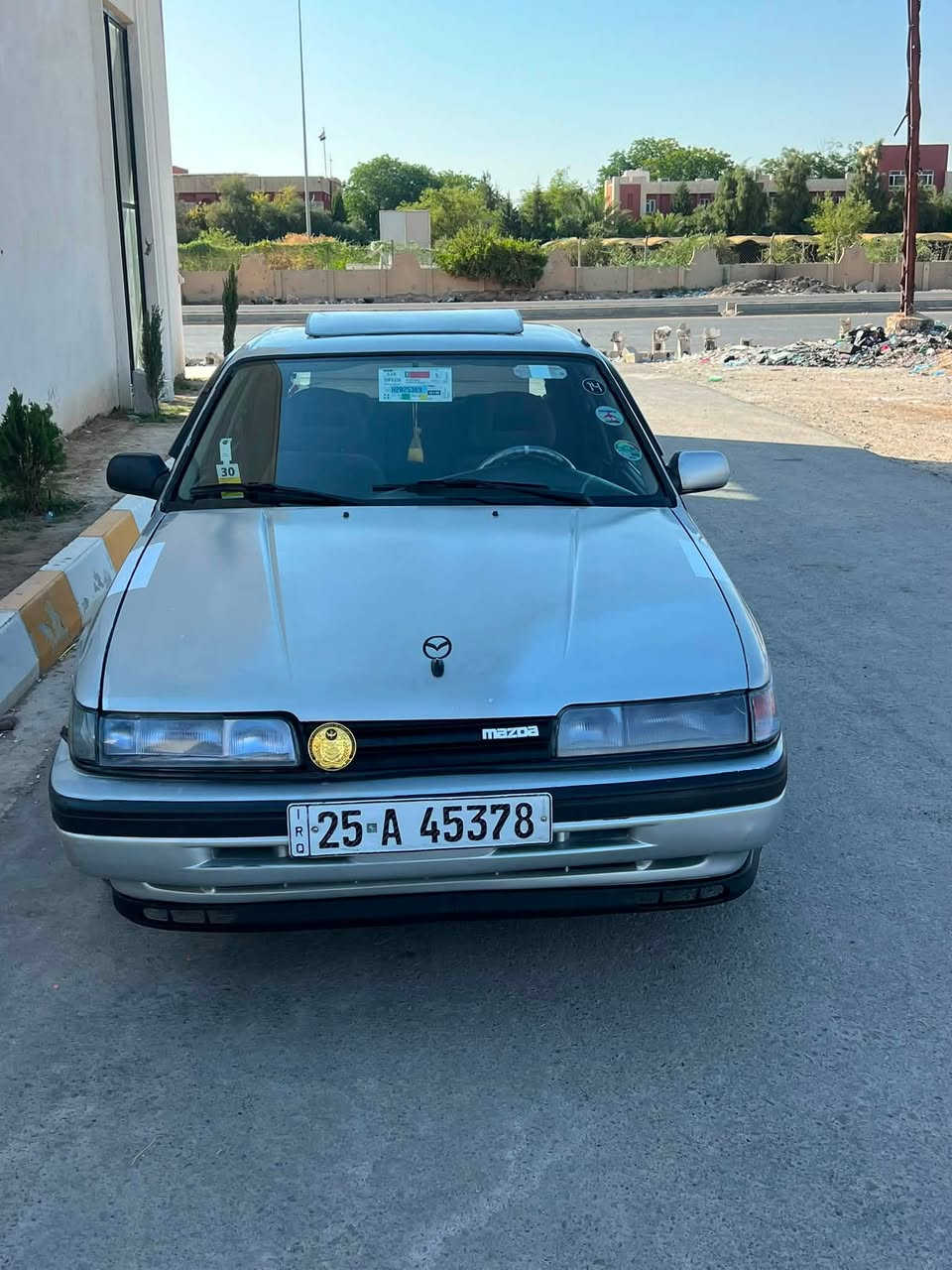 السلام .. عليكم الحلال للبيع
مازدها 626 موديل -1992
سنتر لوك 4ابواب شغال 
ويلكب سوبر بلادي وتخم تاير 
غرفت السياره لوك 
محرك 8 بخ مكفول  نوزل   تبريد بلادي عايزه راديتر
كير عادي مكفول بسعر37  وبيها مجال 
صدر امامي خلفي جديد بور مشط جديد 
كهربائيات / السياره كلها شغاله كهرباء شغل
مسجل شغال باتري جديد كيج بانزين وحماوه شغال 
السياره مصبوغه عام بدون ضربها بدون خياس شواصي فرممه مكفوله شرط 
محرك / وكير /. وصدر / وكهربيات / وغرفت السياره / مكفوله. رقم25  /كركوك  الجديد سنويه جديدها شرط التحويل /مكان السياره تكريت القادسيه رقم ***********
بسعر37 وبيها مجال
