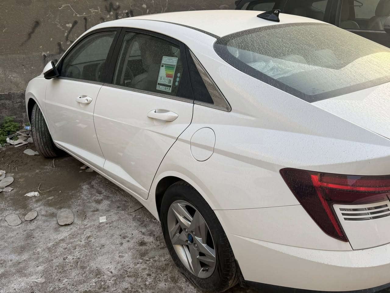 هونداي اكسنت موديل 2024خليجي
كفاله عامه  . ماشيه 13الف

 استخدام  بيت ضمان بيها من الشركه   

كامرة خلفيه دوارة

حساسات 

تحكم استيرن جهتين

تبريد قطعتين

سلايد روف

كشافات أمامية

مري كهرباء ترحيب 

العنوان بغداد السيديه  
***********
