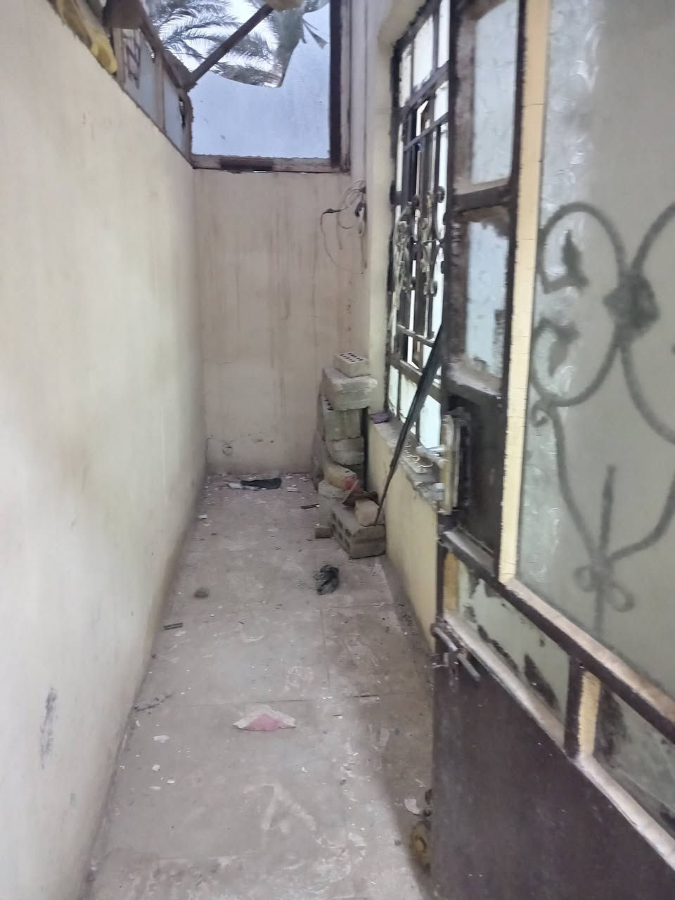 يالله بيع مستعجل 
 بيت للبيع المساحة 120م طابو زراعي سند 25
البيت جدا مرتب
كافة الخدمات موجوده
السعر 48 
موقع جدا ممتاز كربلاء طويريج حي الجمعيه 
للاستفسار اكثر مراجعة مكتب ابو فهد في حي الجمعيه مجاور باب مجمع الملاعب او الاتصال على الرقم ابو فهد ***********
***********
