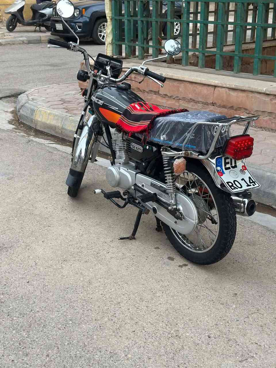 متين للبيع كله مختمه mkz كفاله عامه الدراجه مكان كوت زهراء رقم ***********
