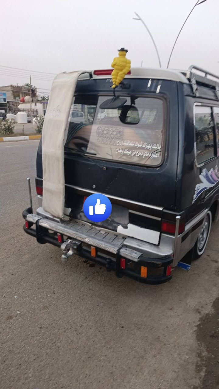 السلام عليكم
كيه بستا مديل ١٩٩٤رقم بغداد بسمي سنويه ٢٠٢٩
تريد تحويل تريد وكاله كير مكينه خير من الله 
كسل سعاف صدر جديد كهربايات كلهه شقله .
لايت زنون  داخل كله مدوشم تخم تايرات سياره جاهزه خير من الله 
العنوان ديالى بلدروز  السعر ٥٠ بيهه مجال
                              ***********
