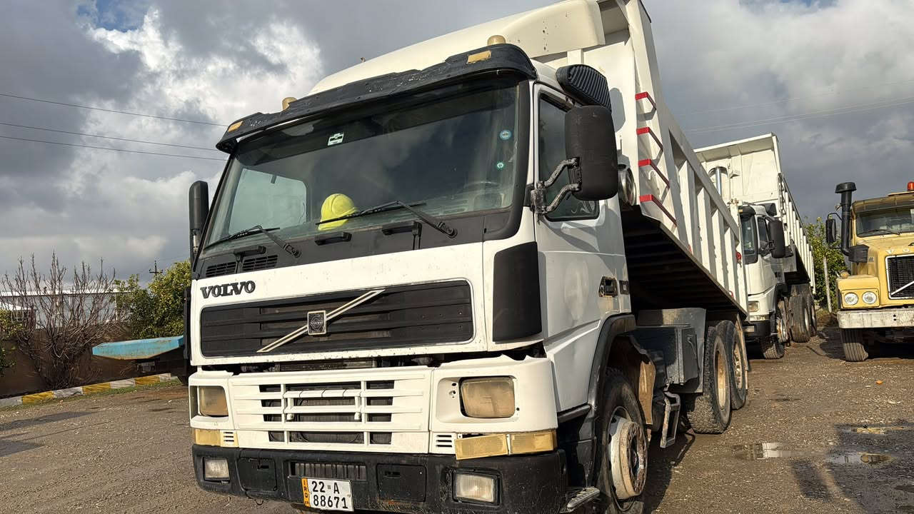 لبيع فالفو قلاب سحال جوب تاك تاير محرك ٤٢٠كير ٤/٤بدي مايلر سعر خاص ***********
