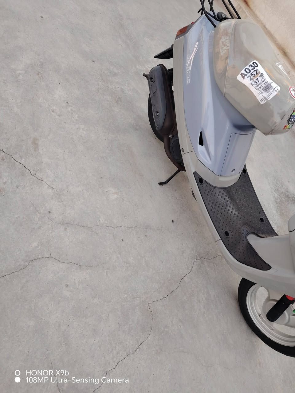 💎السلام عليكم ورحمة الله وبركاته 👋👋
💎شباب الماطور معروض للبيع 🏍️🏍️🏍️
💎نوع الدراجة ياماها بزون برده ياباني  خام 
الدراجة شلعة ومعدل اتخبل جوا ال60 شرط
دراجة ناعسة ورزنة شرط طبه 
الدراجة ماشيه 4000 بلادي
💎المحرك والقبغ هندر شرط كابريتا مامفتوحه ✔️
💎ماتصرف عليه ربع غير ال ((دهن))وال ((بانزين))
💎السعر  /800 مجال بسيط حك الجيه للشراي 
💎مكاني موصل 
💎 شراي تعال خاص مو شراي اعبر منشور 
💎 كلشي تلكه بسوك ملاحظه بيع فقط 
💎 تواصل على خاص


**إذا كنت صاحب هذا الإعلان وتريد حذفه لأي سبب، رجاءا أرسل رسالة إلى الدعم الفني**