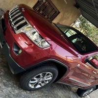 جيب موديل 2013  خليجي ( limited ) مواصفات : كراسي كهرباء  ستيرن كهرباء...