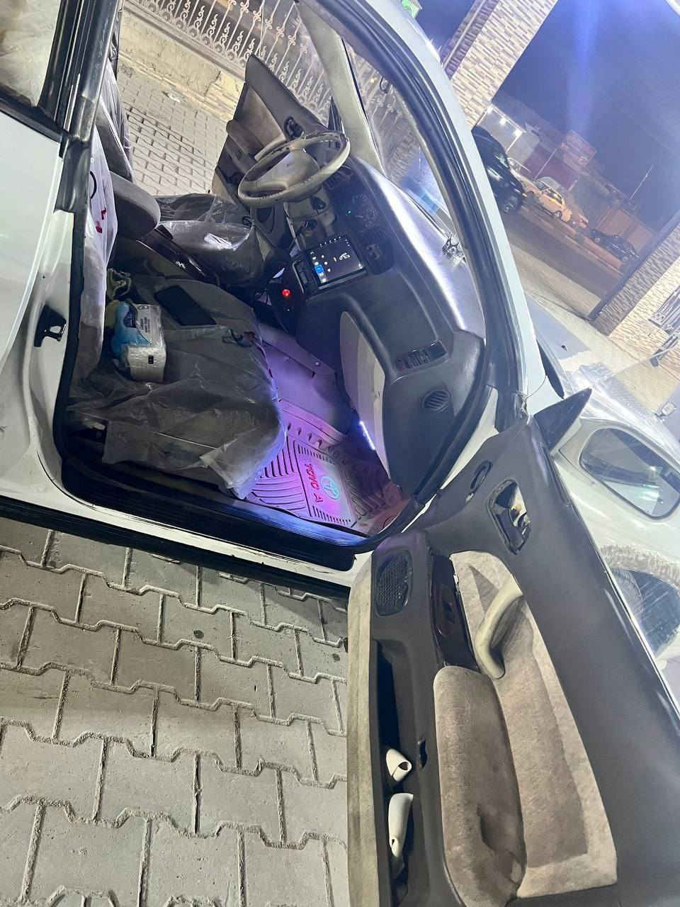 بطه موديل 92 مكفوله من الضربه القويه والكص والنقل جثه رقم انبار تحويل مضمون سياره جاهزه كير ومكينه وحداديه مكينه 2500  جديده شرط مكان السياره نجف للاستفسار *********** موجود واتساب  السعر 52 وبيها مجال
