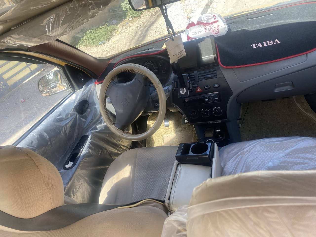 طيبة ٢٠١٦ للبيع بلادي ولاقطعة مبدلة تبريد ثلج لاتنقيص ولاتبخير  علية هيئة ٣٠٠ الف  تفاصيل اكثر عل وات ساب  سعر32 قفل. //***********//
