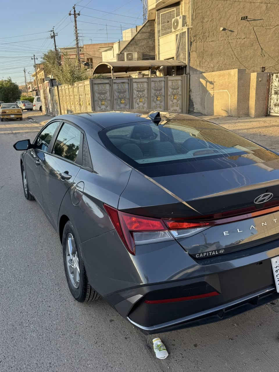 النترا 2024 دخول جديد 🇰🇷
ضرر الباب خلف السائق وجاملغ خلفي ( الباب مبدل نفس اللون وصبغ نص الجاملغ الخلفي فقط بدون دواخل نهائياً ) صور الضرر داخل المنشور 
بجم كبس بدون اي ايرباك نهائياً جميع الايرباكات سليمة 
بدوووووون رقم ⚠️‼️
بدووووون رقم ⚠️‼️
بدووووون رقم ⚠️‼️
تترقم جميع المحافظات عدا الاقليم 
ماشيه 12 الف ميل
محرك 2000 دوش 
المواصفات ⬇️
ردارات 360 درجه 
نظام تحديد مسار مع تنبيه مغادرة المسار
قيادة شبه ذاتيه 
نظام النقطة العمياء في المري الجانبية
رادار امامي 
نظام بريك طوارئ تلقائي 
نظام اوتو ستوب 
شاشة عدادات ديجتال 
شاشة وسطية تدعم ابل كاربلاي وايرلس + اندرويد اوتو 
ثلاث انظمة قيادة ( sport / normal/ smart ) 
ليد امامي + سكن نهاري ليد 
كاميرا خلفية ونظام التوقف الذاتي عند وجود اي جسم  اثناء الرجوع  

السعر   153$
للاستفسار   ***********
مكان السياره : بغداد /معارض الكريعات / معرض المنصور
