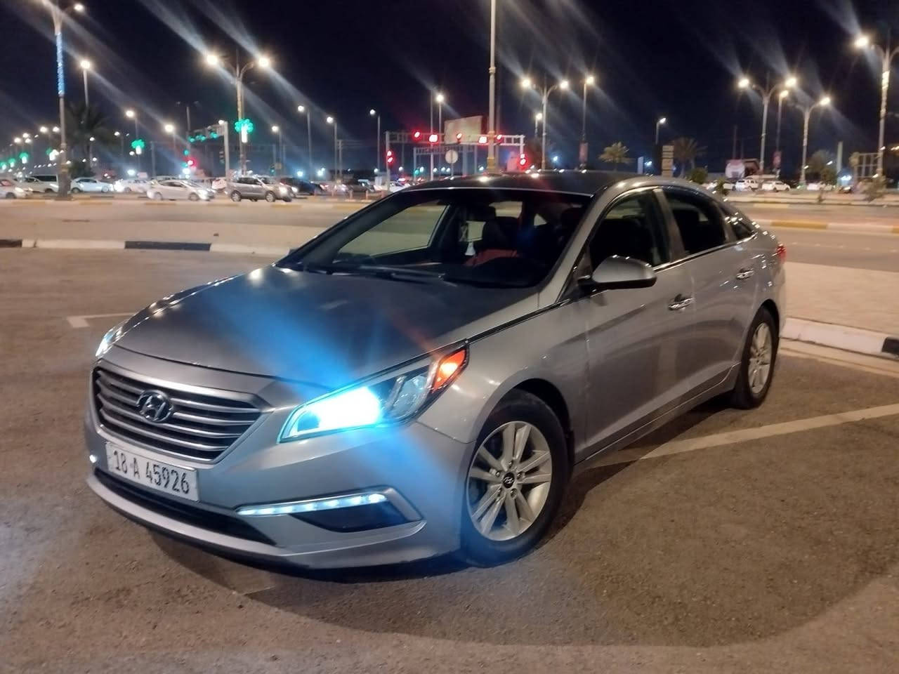 سوناته موديل 2015 رقم بابل وارد امريكي  حادث سياره بنيد وجاملغ وبيه  باب الوره وجاملغ خلفي صبغ فقط كير محرك تبريد مكفوال حداديه جديده موصفات السياره شاشه كامره خلفيه تحكم ستيرن جهتين حجم المحرك 2400جداي السعر112 رقم الهاتف ***********
