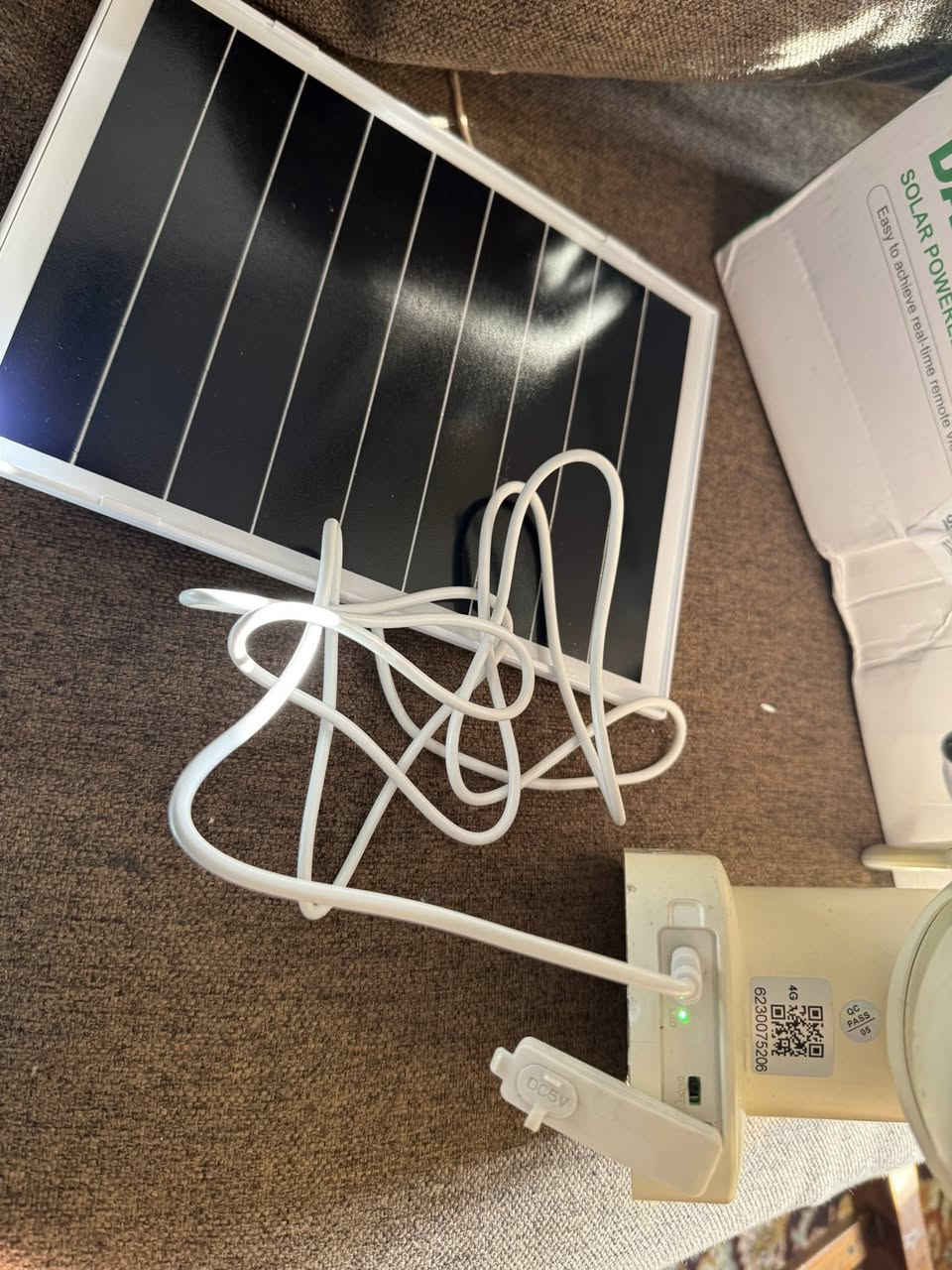 كامرة طاقة شمسي و سيم كارت
السلام عليكم
كامرة من hiseeu
مستعمل نظيف شغال
طاقة شمسي و كيبل تايب سي و تعمل على السيم كارت 
كامرتين بوضوح عالي
السعر مع التوصيل ٥٠ الف سعر نهائي


**إذا كنت صاحب هذا الإعلان وتريد حذفه لأي سبب، رجاءا أرسل رسالة إلى الدعم الفني**