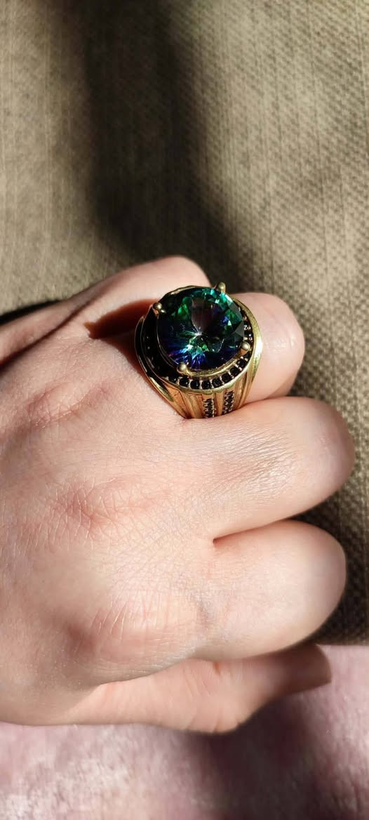 خواتم نحاس خام اصلي وليس طلاء احجار كريمه اصليه من الياقوت الباريسي والتوباز والموزنايت والاكسندرايت قطع يدكن فول بالجهاز تفحص امام المندوب ميدك بالجهاز يرجع والسعر بلاش فقط يوجد خدمه توصيل جميع محافظات العراق


**إذا كنت صاحب هذا الإعلان وتريد حذفه لأي سبب، رجاءا أرسل رسالة إلى الدعم الفني**