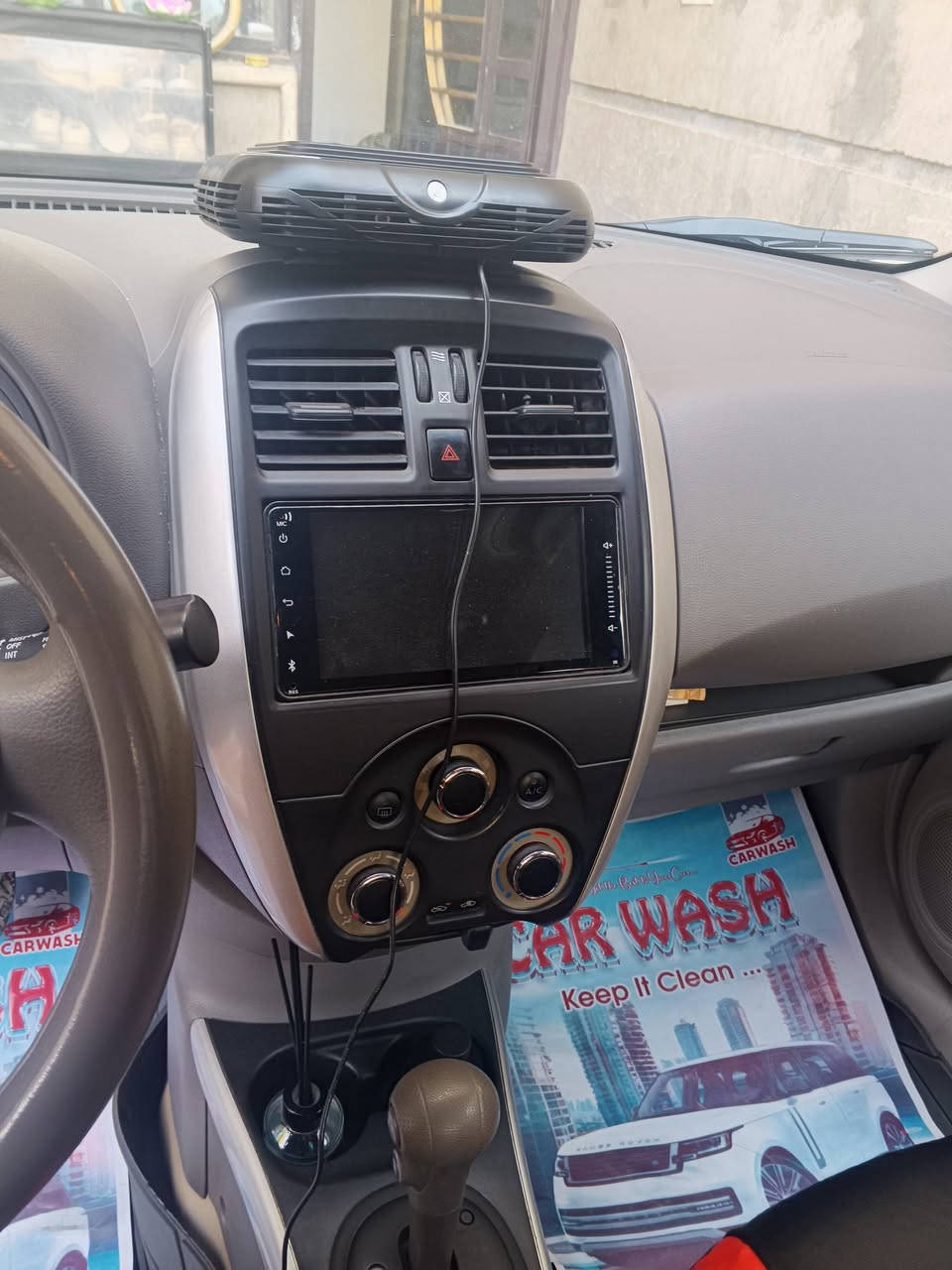 نيسان صني 2025 
مكفول عده شخط بل جاملغ 
ماشيه 46الف 
السياره برغي ممفتوح بيها ودينار متذب عليها سبير منازل 
سنويه ب اسمي تحويل مباشر ما اسوي وكاله فقط تحويل 
*********** 
السعر 125 ورقه
