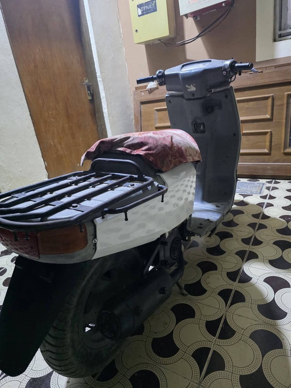 دراجه بيكم نضيفه مثل مشوف شغله كهربائيات كله شغال محرك خير من الله شلعه معدل المكان بعقوبه السعر 375وبيهه مجال بسيط رقم ‎0776 997 6157
