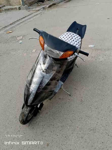 دراجة عصفورية مجنح ياباني كاملة مكاني الحرية السعر250قفل رقم الهاتف ***********
