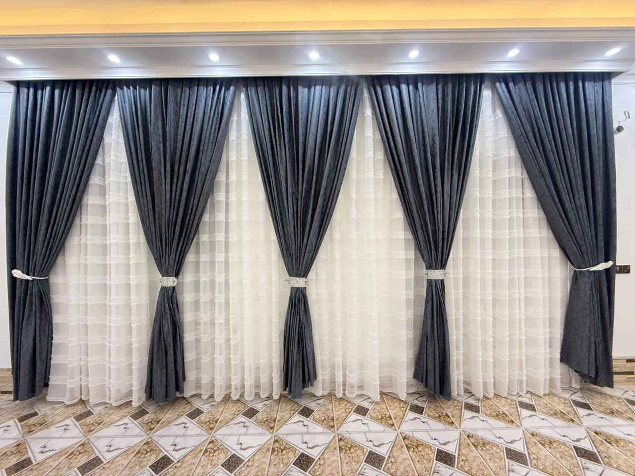 #خياطة زكريا الخياط #للستائر
كافة انواع الفصالات ويوجود انواع البنرات والتاجات 
وستائر الزيبره ويوجود كافة القمشة الفاخره 
العنوان شارع الاطباء مجاور مختبر صباح العگيدي 
للستفار التصال ع رقم 
***********
او مراسلة ع واتساب 
***********
