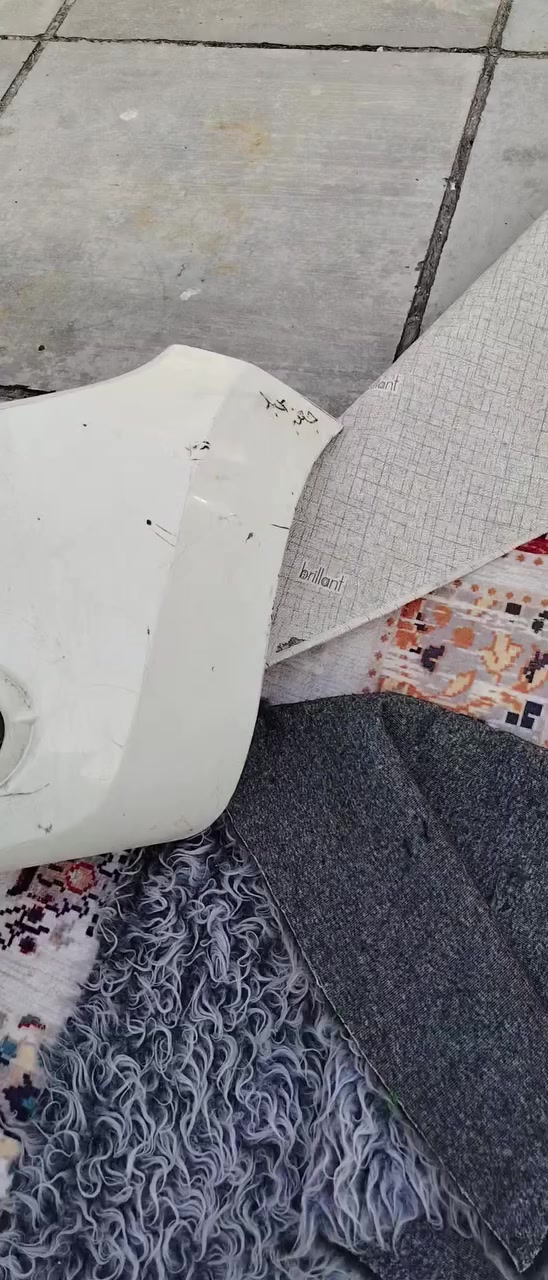 سلام عليكم
دعامية نيسان مورونو السعر 125الف 
مكاني بغداد العبيدي 
***********
