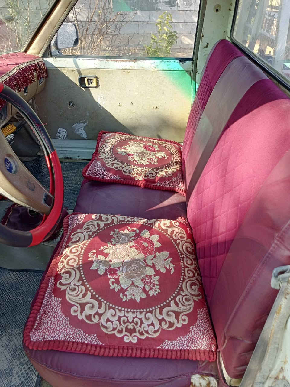 السلام عليكم بيكم 80 للبيع رقم كركوك ألماني لل 27 كابون بانزين بيهه وشرط التحويل  السعر 23 وبيهه مجال مكاني الحويجة أتصل ع ***********
