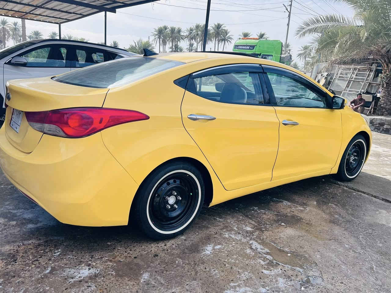 لبيع هونداي النترا موديل 2012 امريكي حادثه جاملغ امامي جهه الصدر فقط بدون دواخل والباقي مكفول ليبل واخد 
فول مواصفات مكينه 2000 دوش ما مفتوحه كير حداديه 
تبريد تخم تاير ابو الخط ويل حراري دوشمه خليه مه ارضيات 
ما تصرف عليها لو الف دينار  رقم بغداد مشروع وطني مصفره 
هيه وغرمات مكان سياره بابل المركز 
السعر 105 
***********
