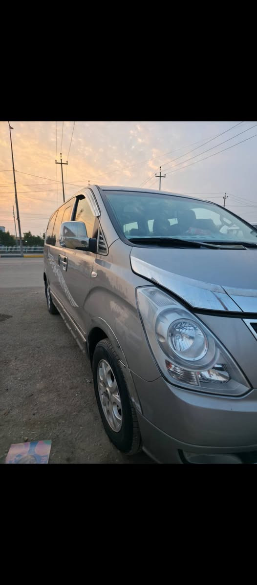 السلام عليكم استاركس موديل15اصل مكينه مجول سياره كفاله بيه صبغ من كوره قطعتين الباقي كله كفاله *********** العنوان البصرة***********
